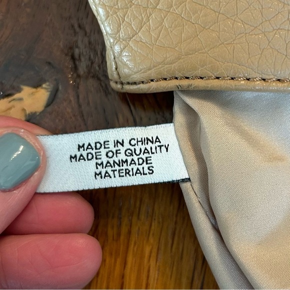 Nine West Textured Faux Leather Crossbody Clutch Mini Bag in Camel Purse - Picture 6 of 9